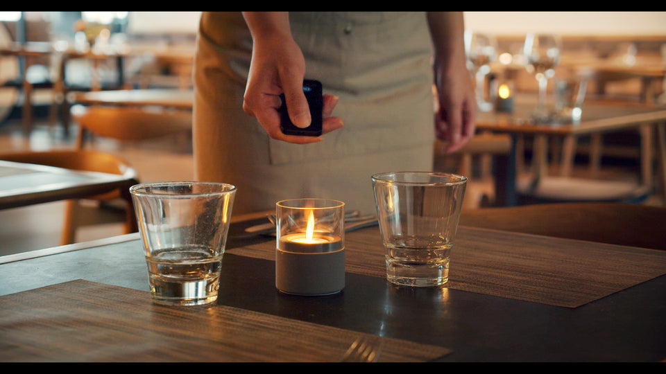 LED 10er-Set Moving Flame, wiederaufladbar, Warm White,