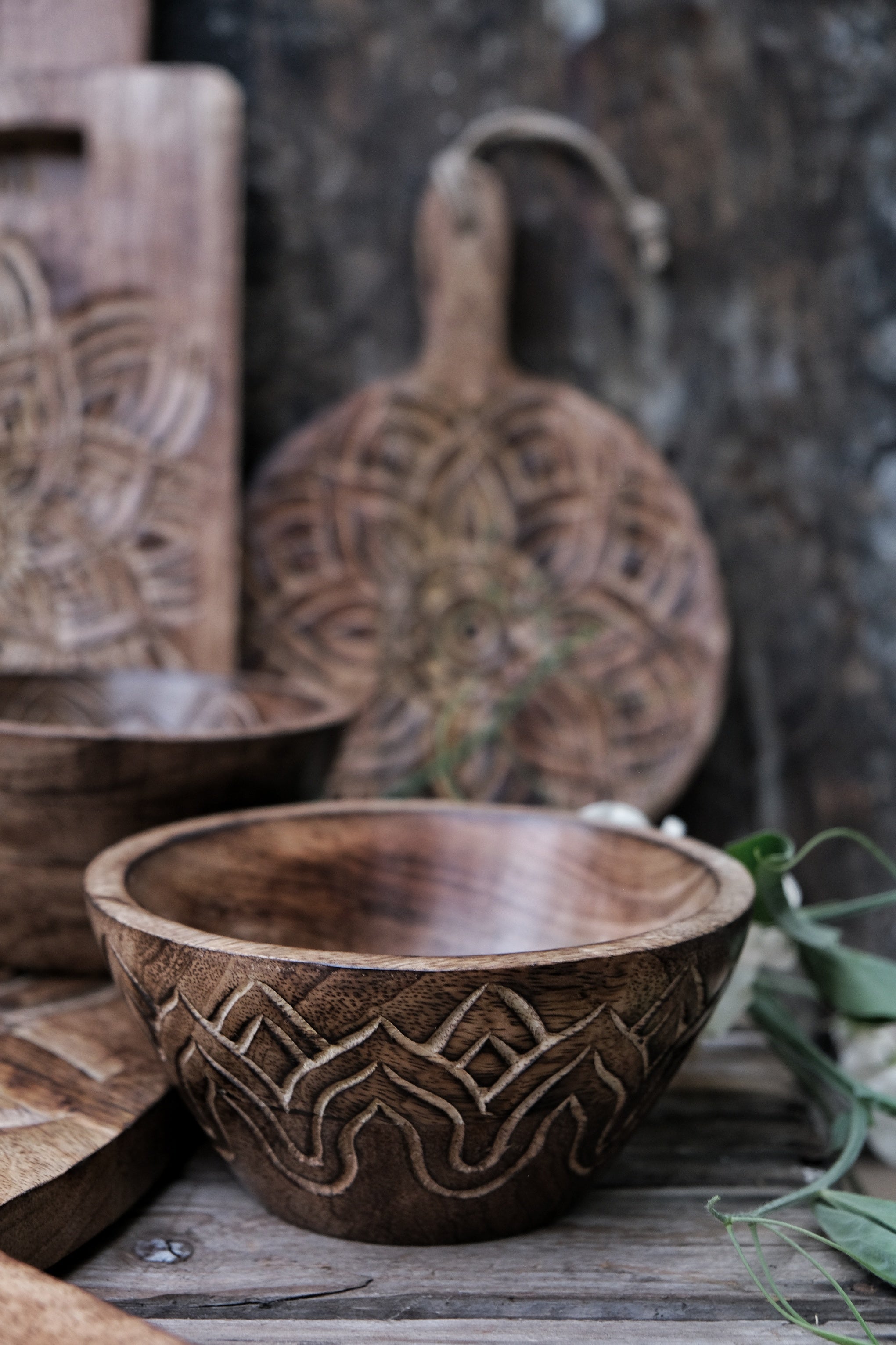 Fleur Holzschüssel Gross Mit Aussengravur, Handarbeit