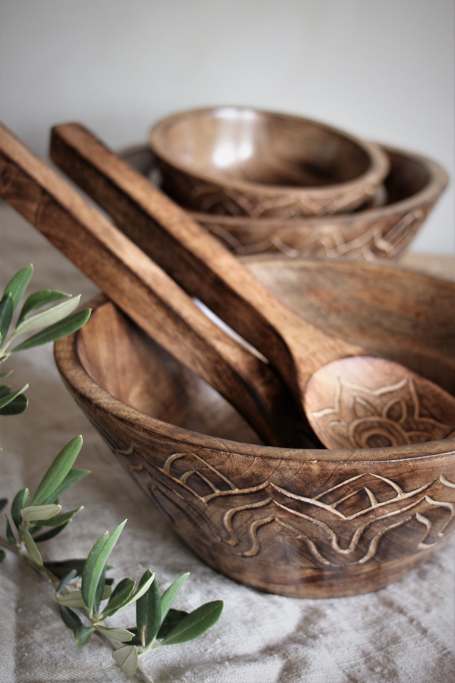 Fleur Holzschüssel Gross Mit Aussengravur, Handarbeit