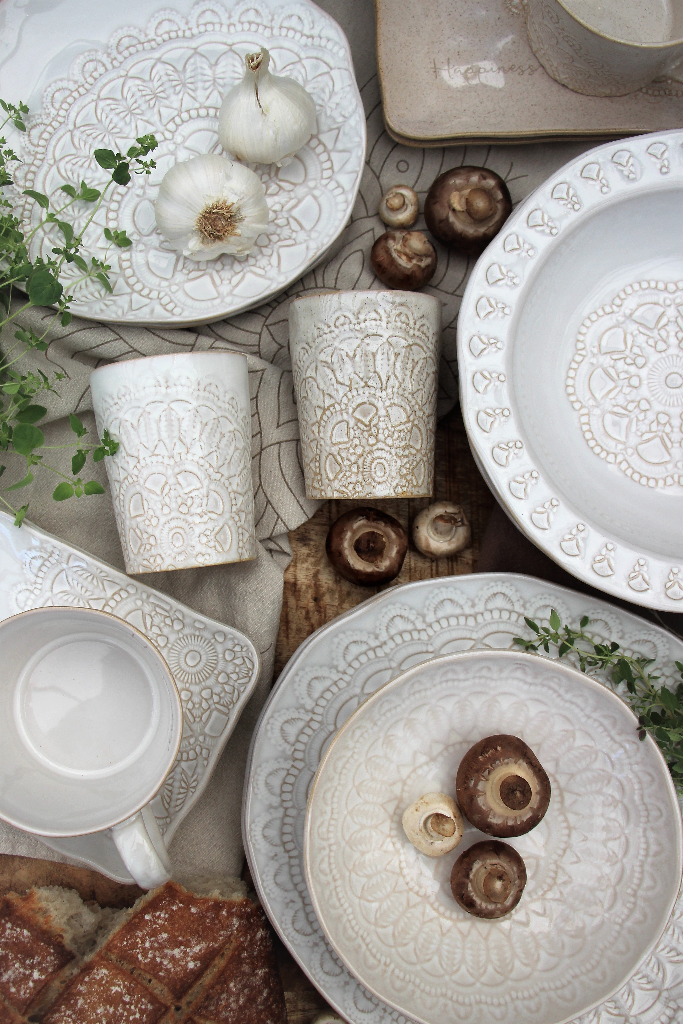 Hapiness Becher Weiss