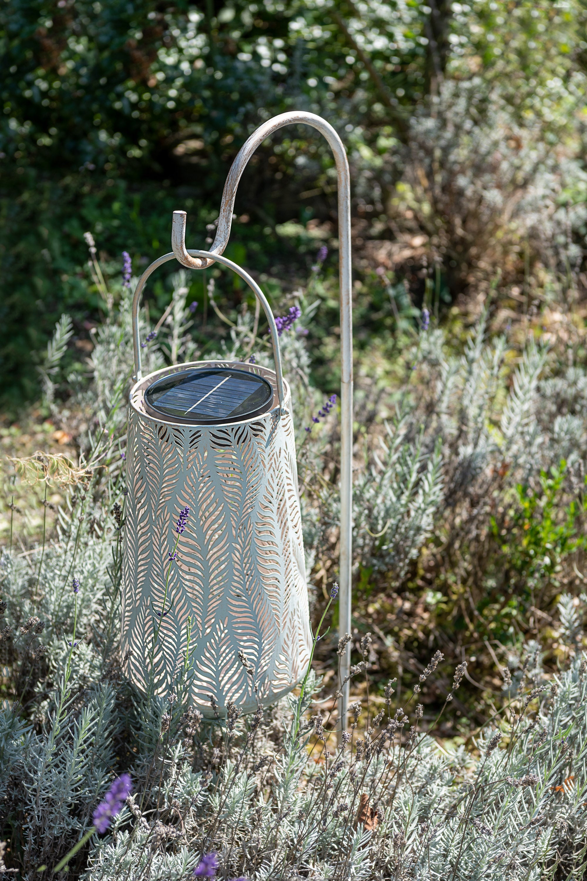 Solar Antic Latern Lara