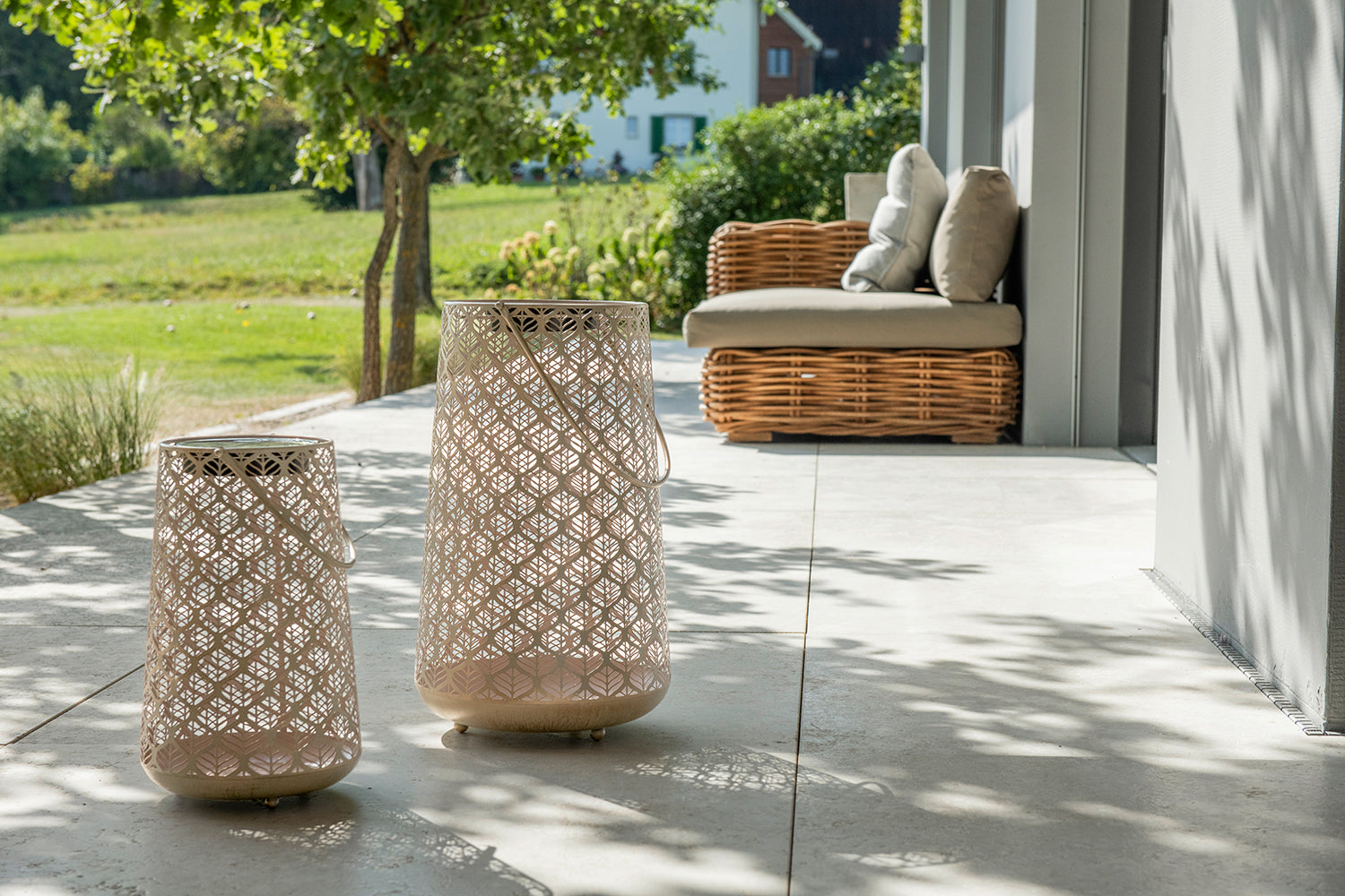 Solar Antic Latern Grafic