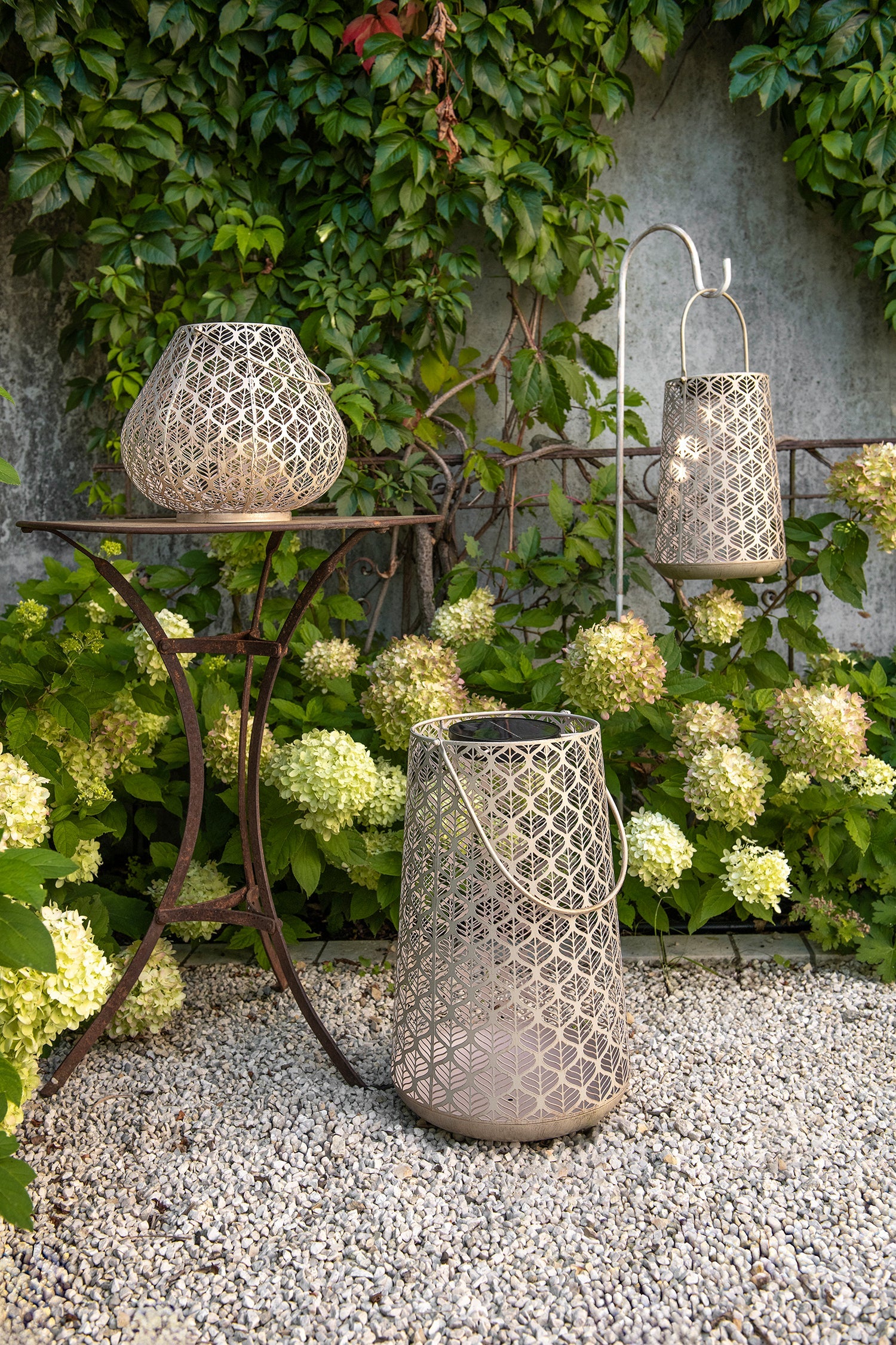 Solar Antic Latern Grafic