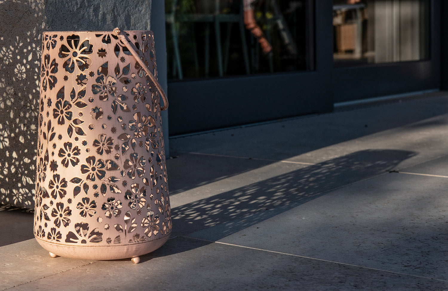 Solar Antic Latern Carrera