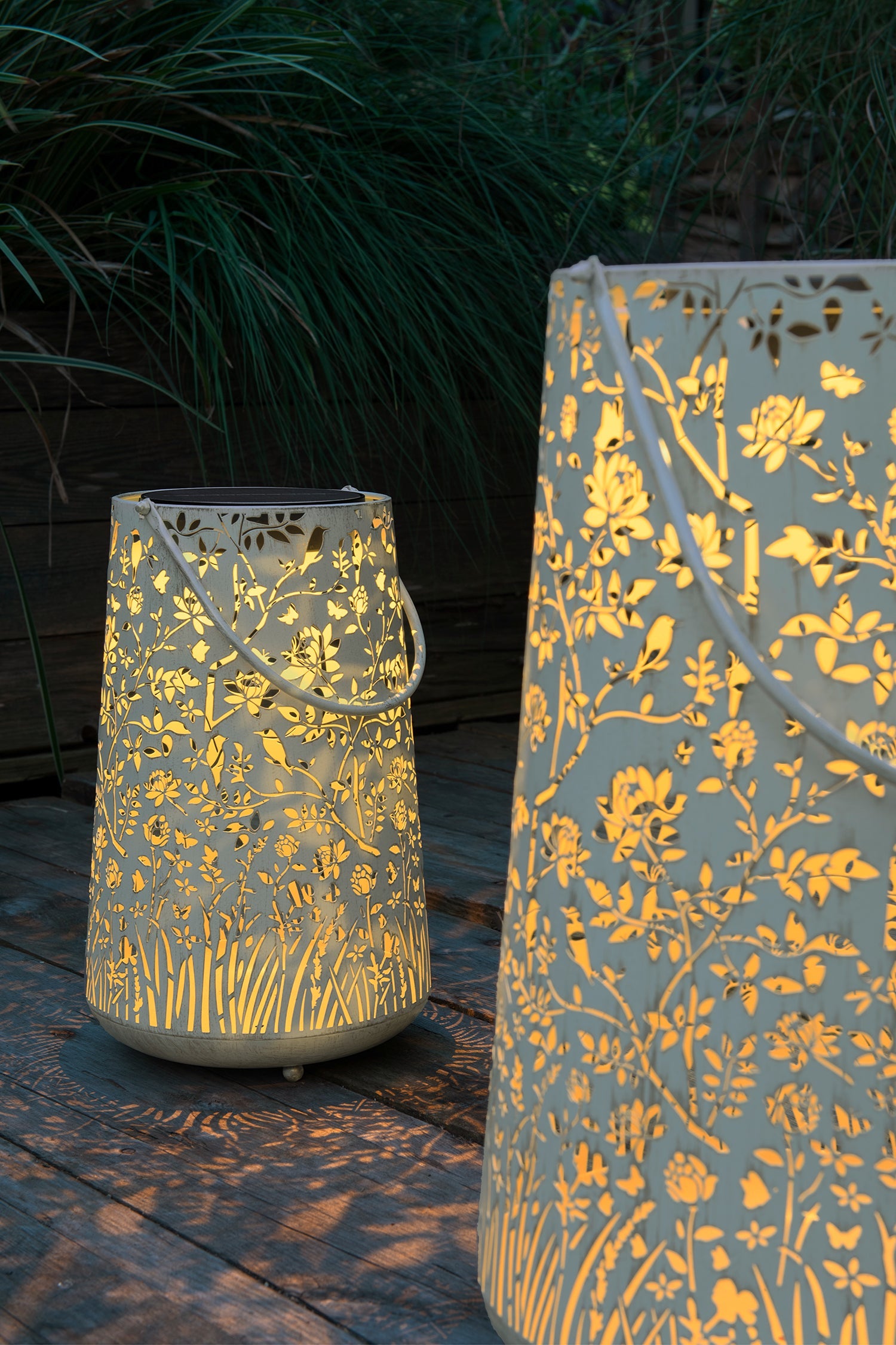 Solar Antic Latern Verana