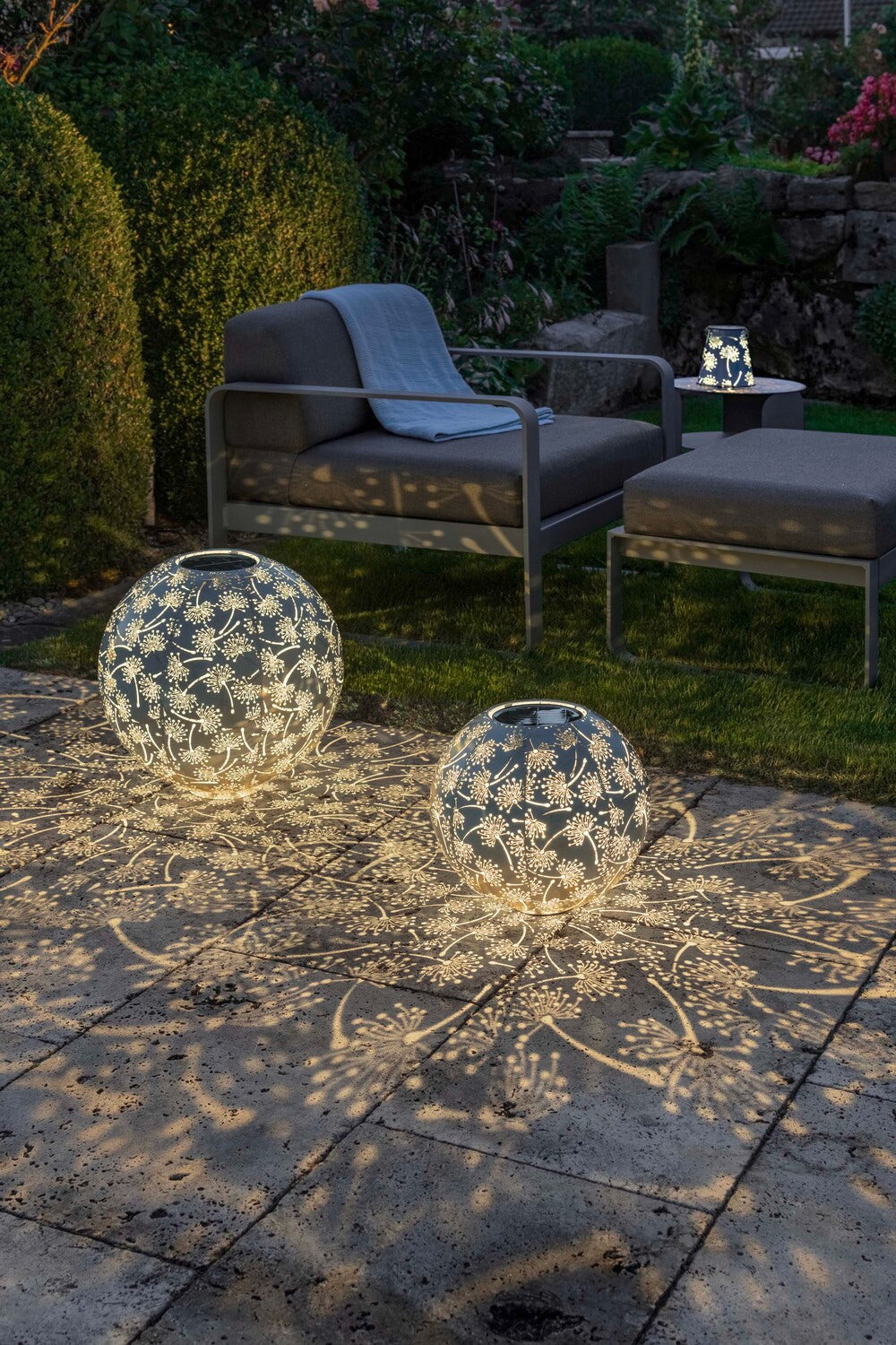 Solar Antic Kugel Pusteblume