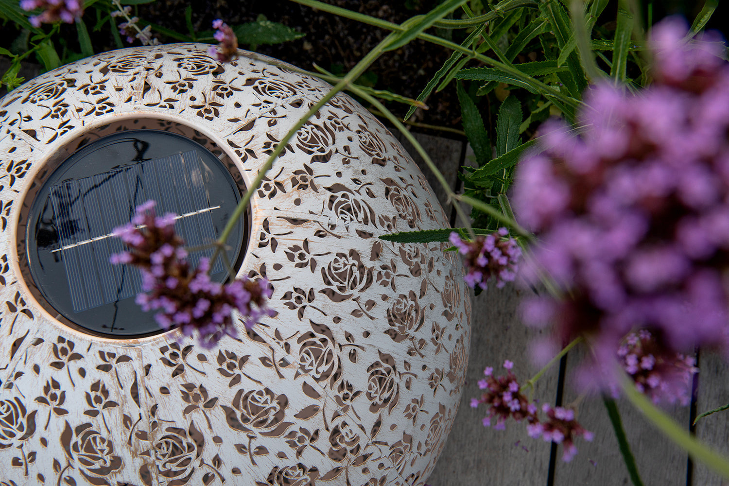 Solar Antic Kugel Baccara