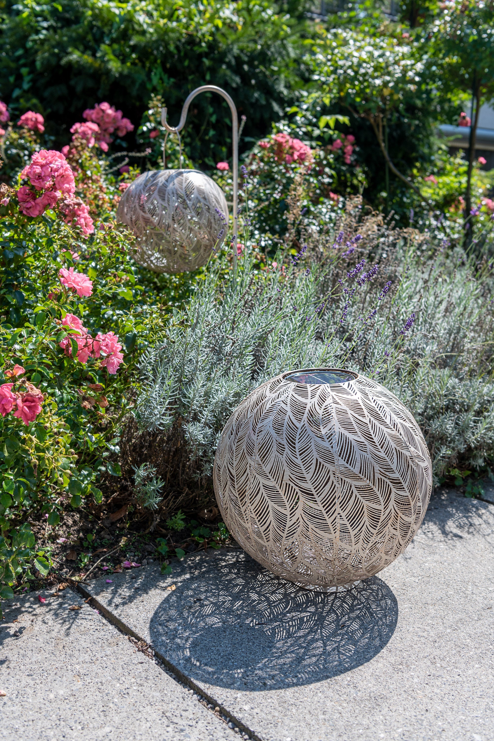 Solar Antic Kugel Julia