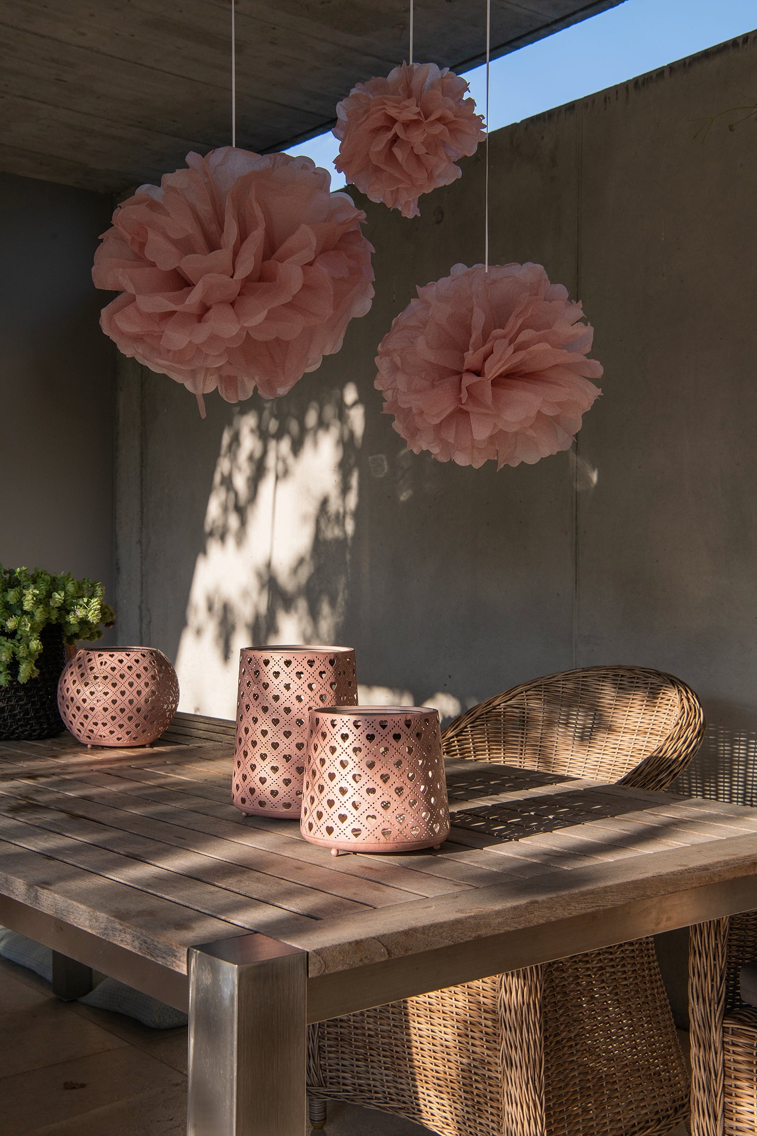 Solar Antic Globe Heart