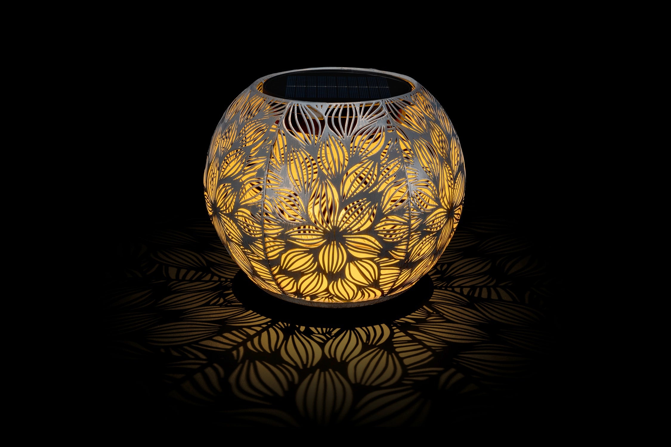 Solar Antic Globe Flora