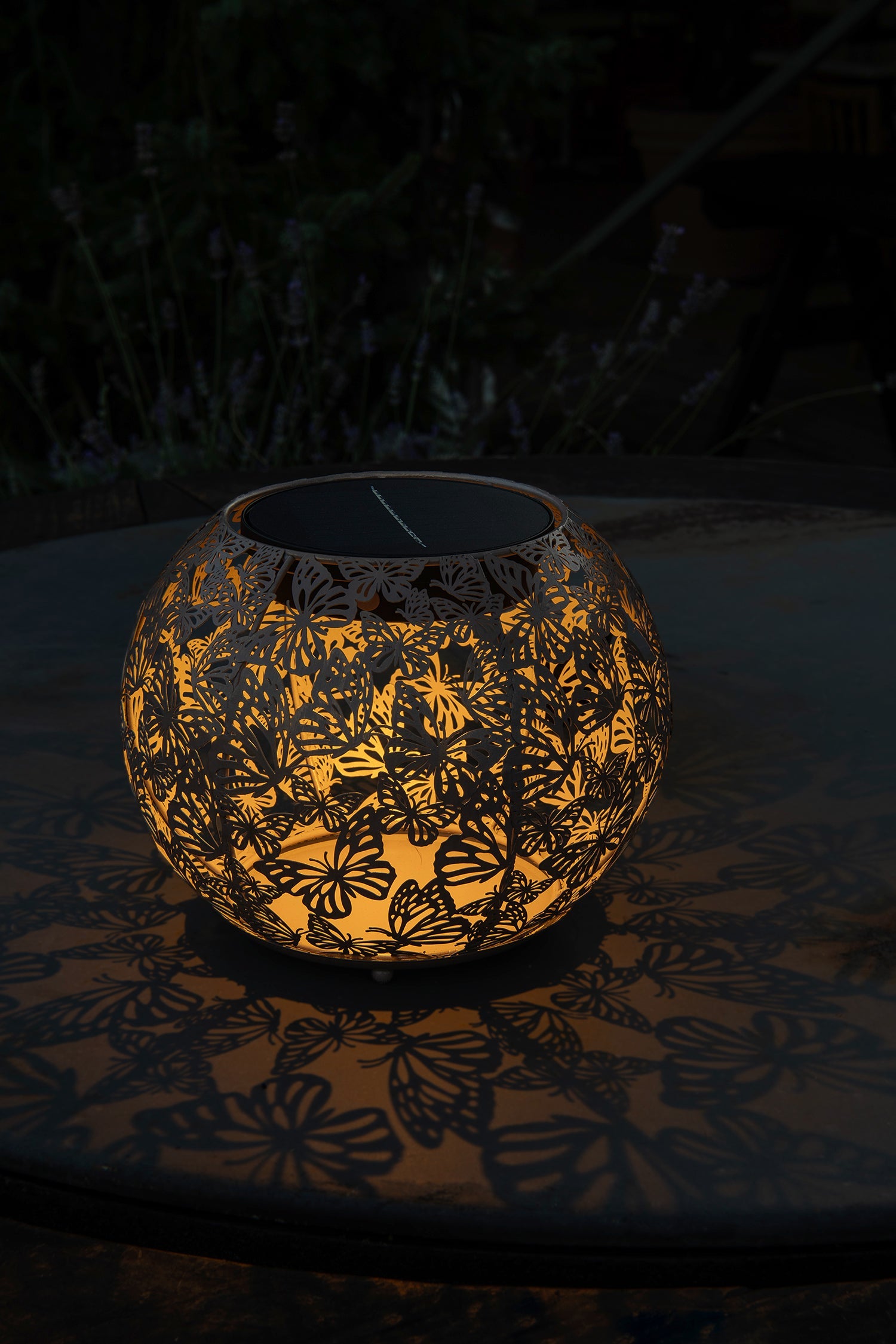 Solar Antic Globe Farfalla