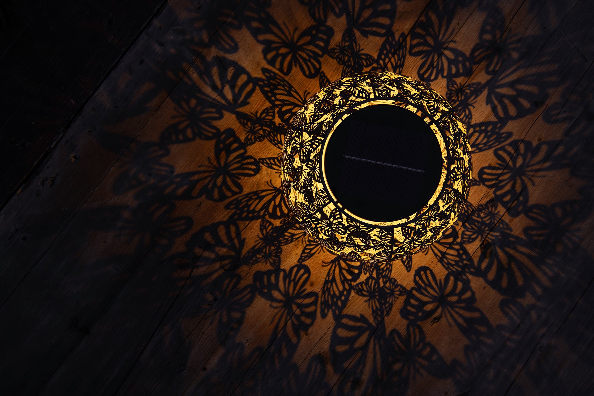 Solar Antic Globe Farfalla