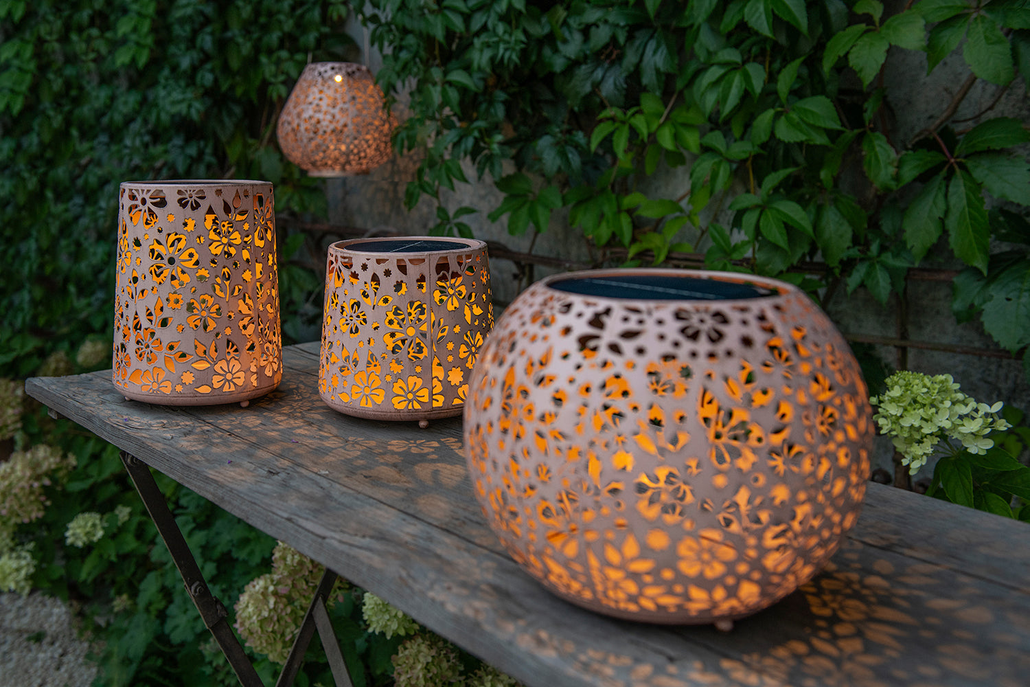 Solar Antic Latern Mini Carrera